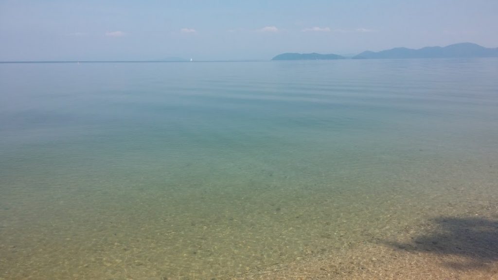 Lake Biwa (琵琶湖) Omimaiko Beach and Floating Torii at Shirahige Shrine